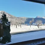 Gæstehus Adventure House 3*