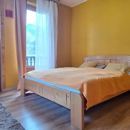 Adventure House Gasthof *